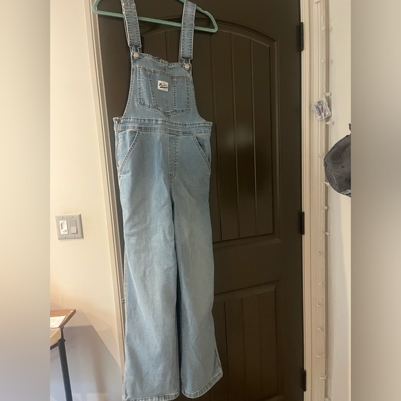 Levi’s Overalls - Picture 1 of 6